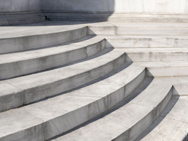 Cost of Step Repair Service in West Des Moines