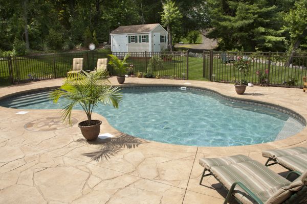 Cost of Pool Deck Resurfacing in West Des Moines