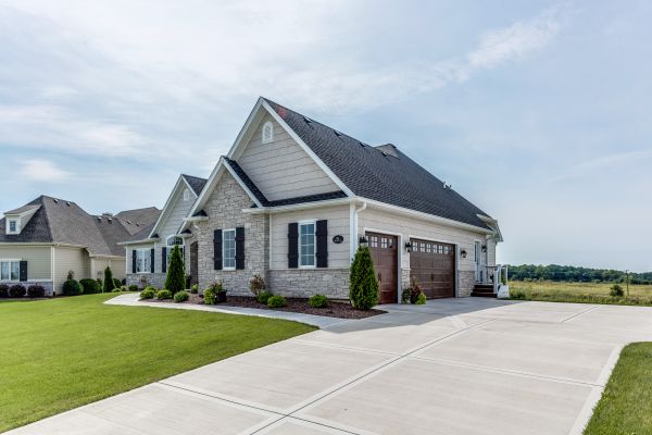 Cost of Driveway Damage Repair in West Des Moines