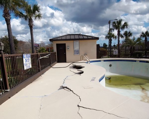 Cost of Cracked Patio Repair in West Des Moines