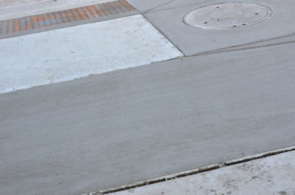 Cost of Path Resurfacing in West Des Moines